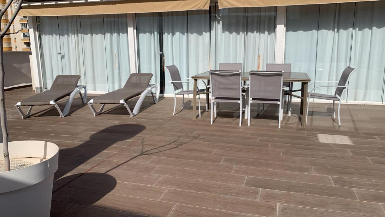 Апартаменти Atico Con Enorme Terraza Y Chill Out Particular Бенідорм Екстер'єр фото